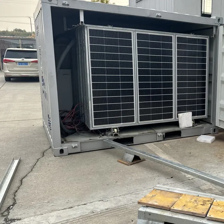 Does the outdoor communication base station cabinet have a battery 