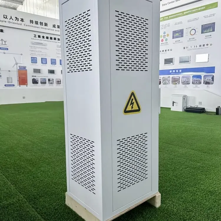 Container energy storage cabinet voltage